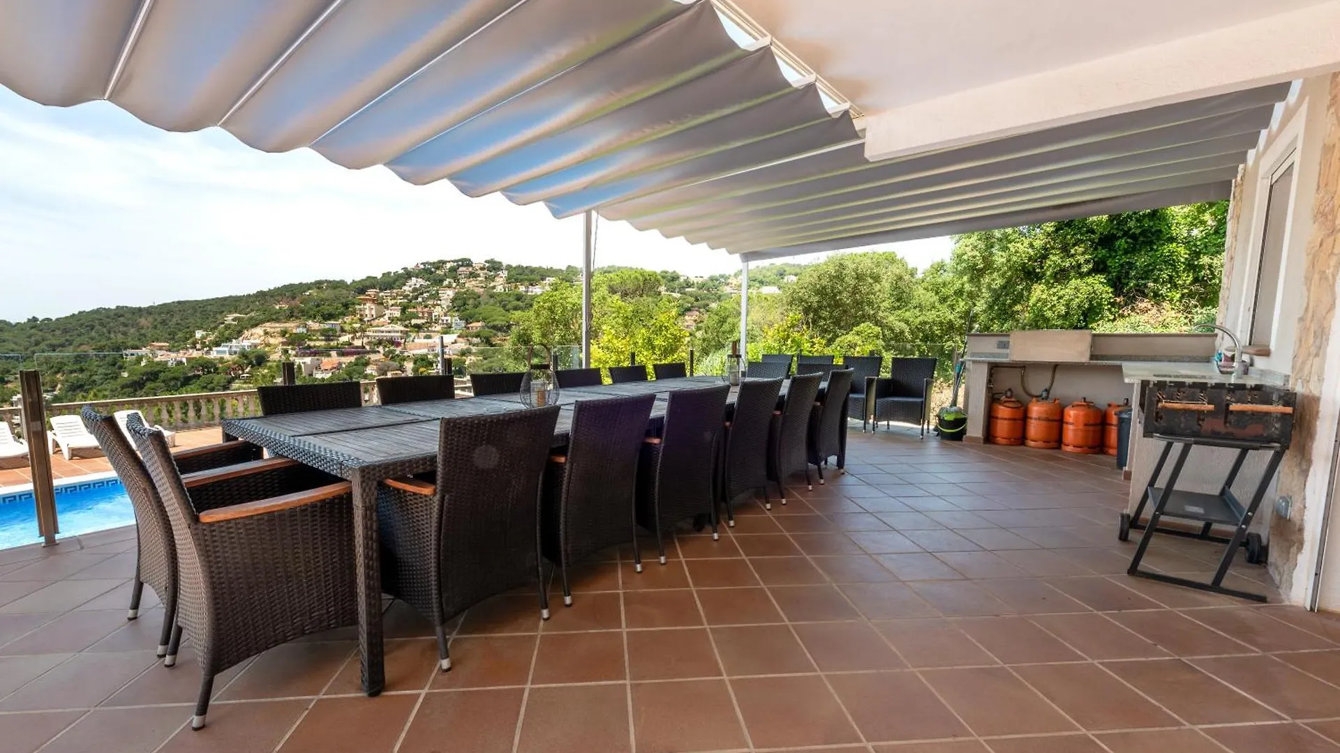 Costa Brava Holidays Villa Mimosa Sea View And Luxe Lloret de Mar