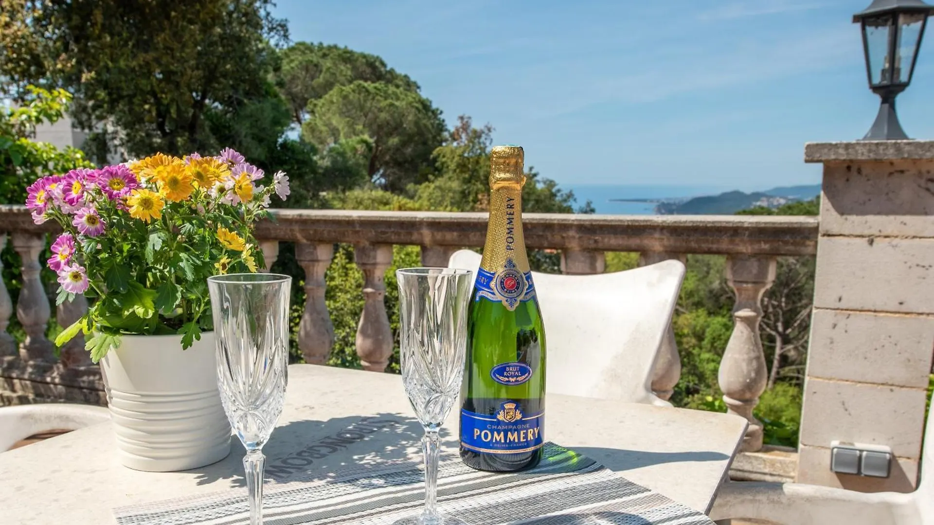 Costa Brava Holidays Villa Mimosa Sea View And Luxe Lloret de Mar