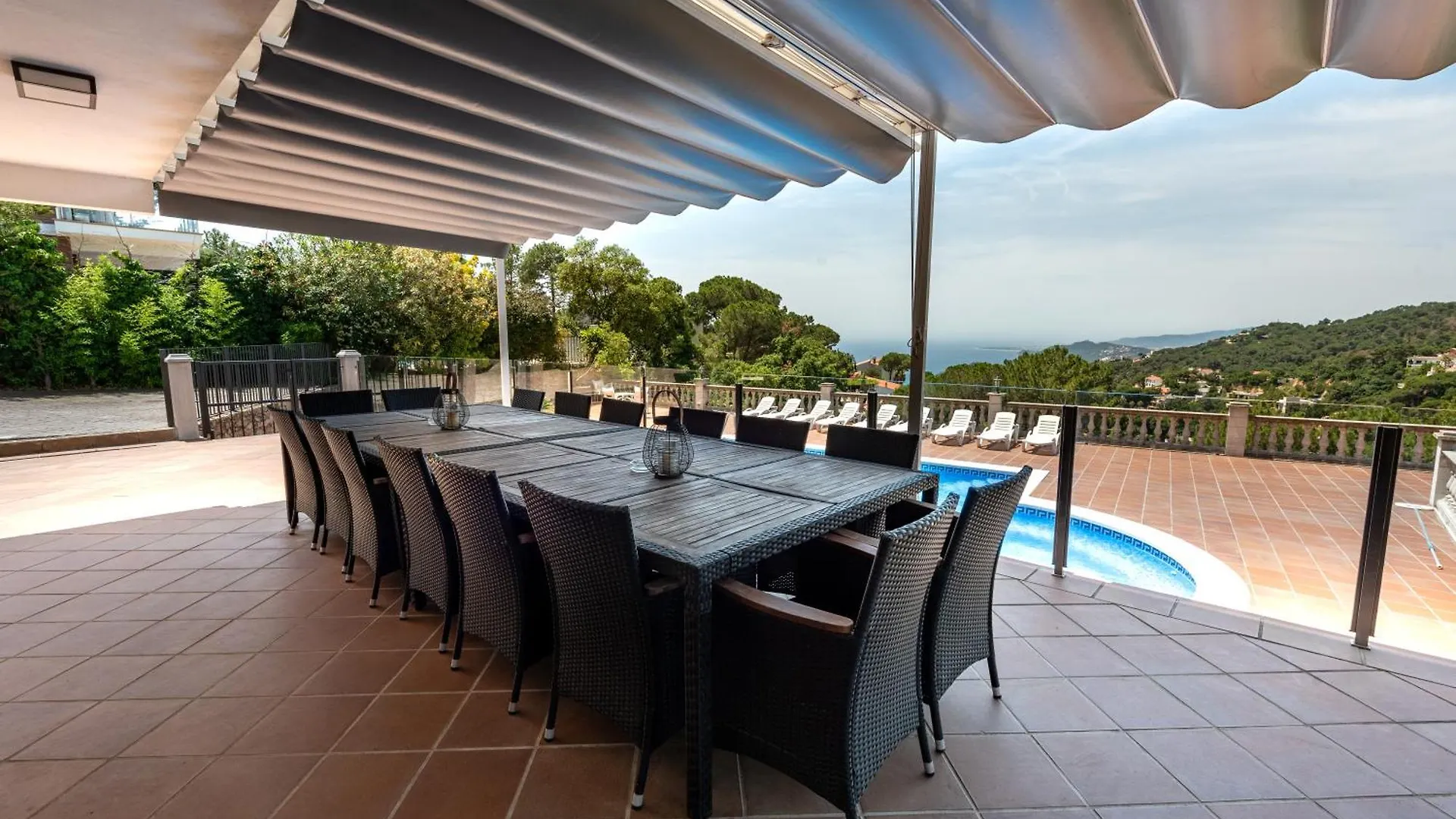 Costa Brava Holidays Villa Mimosa Sea View And Luxe Lloret de Mar