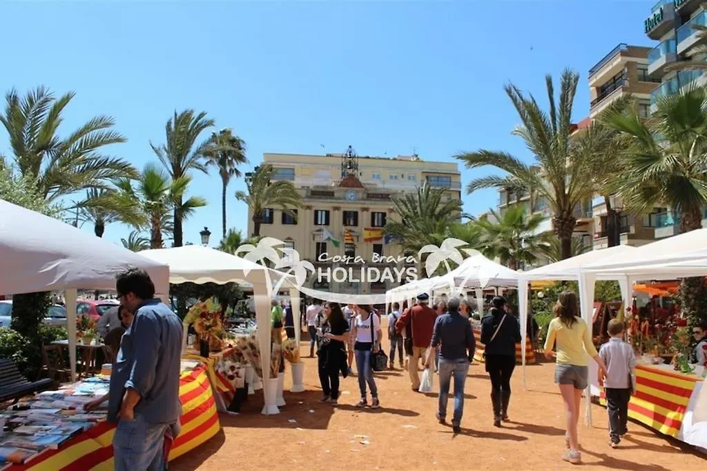 Costa Brava Holidays Villa Mimosa Sea View And Luxe Lloret de Mar